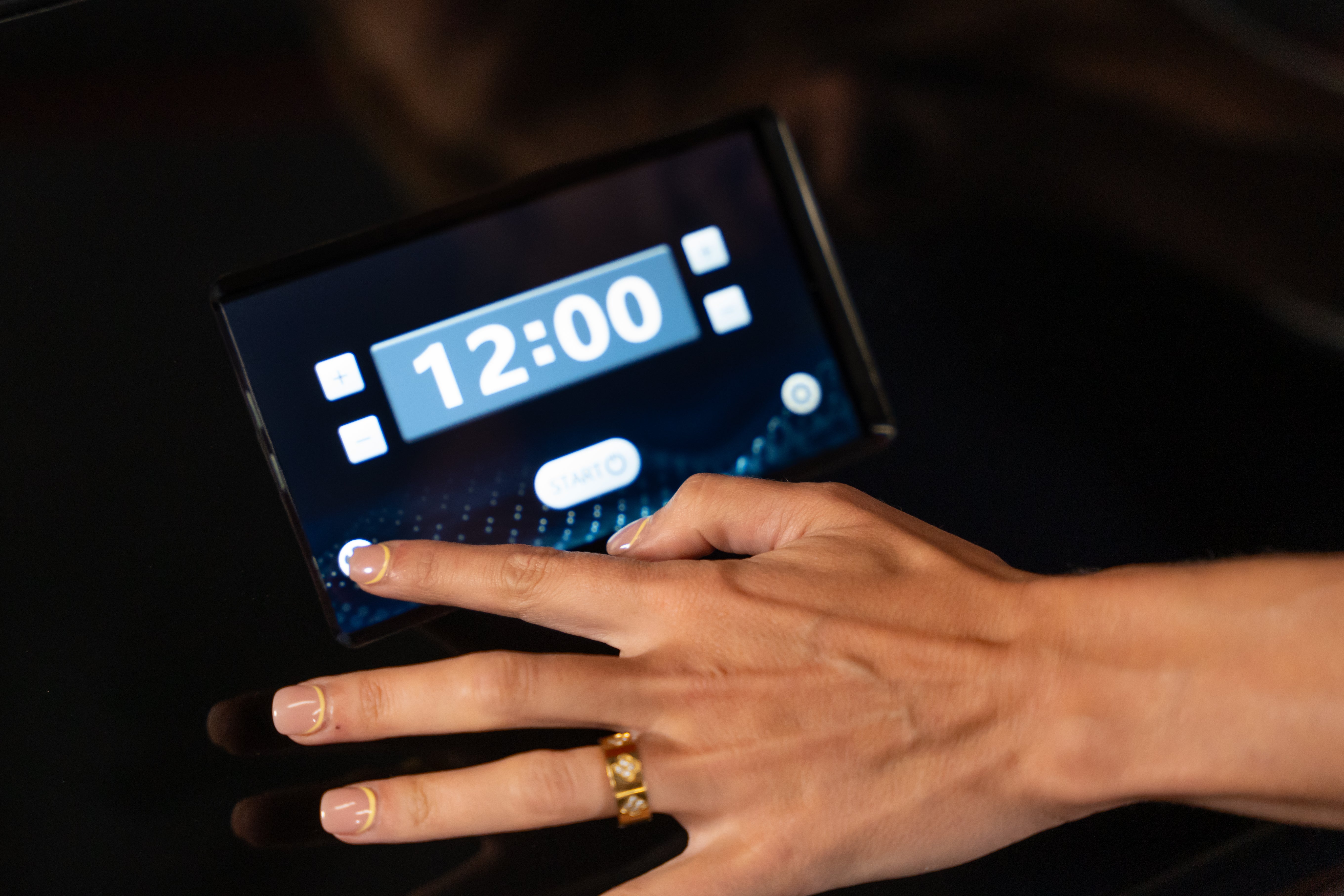 LumiRed REGEN ™ - Red Light Therapy Bed for Recovery